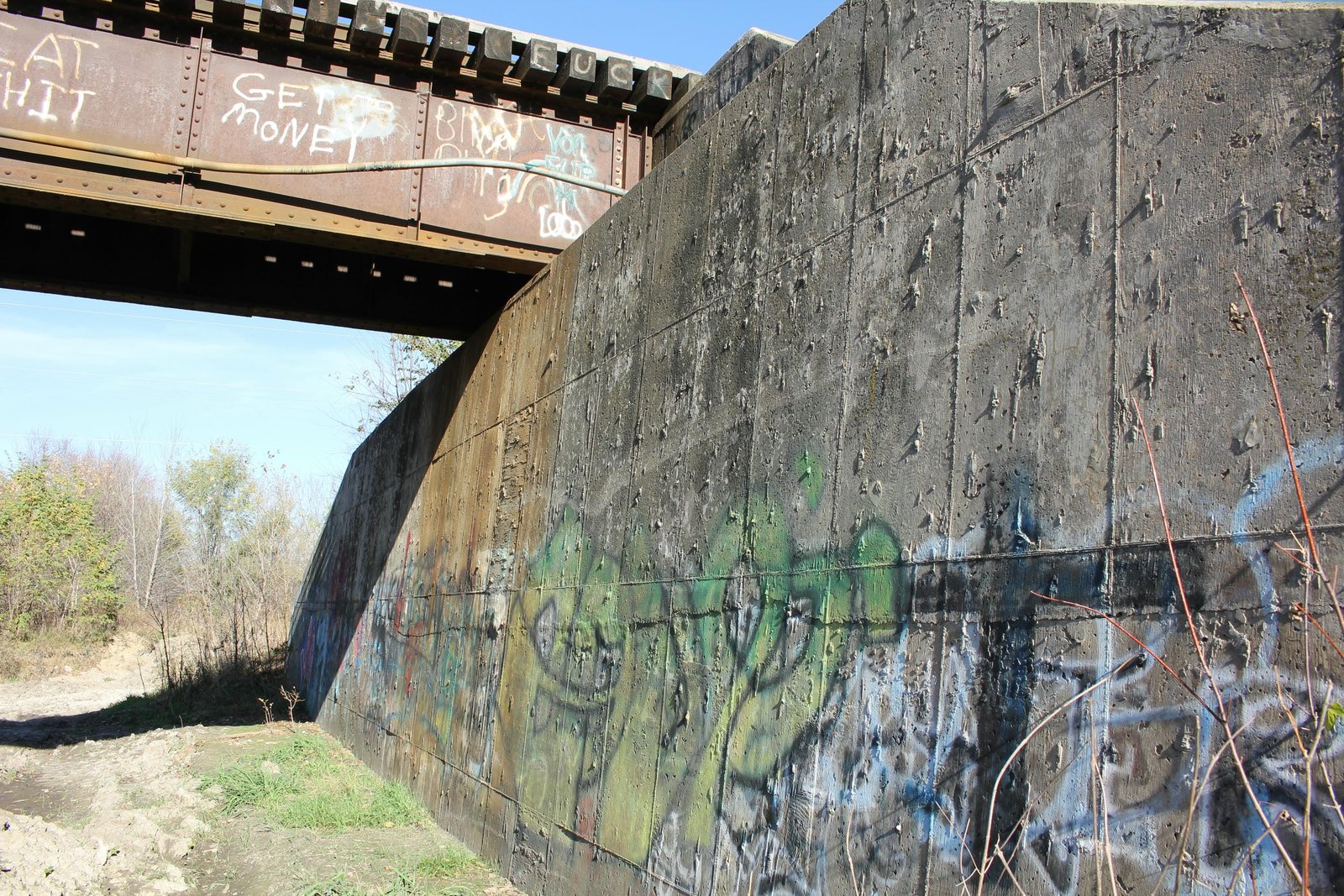 East abutment